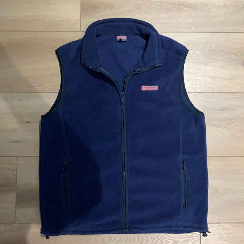 Men’s vineyard vines fleece vest